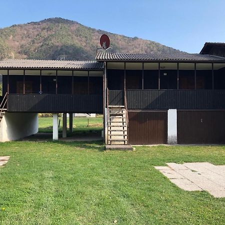 Bungalow Al Lago Val Maria-Pur Екстериор снимка